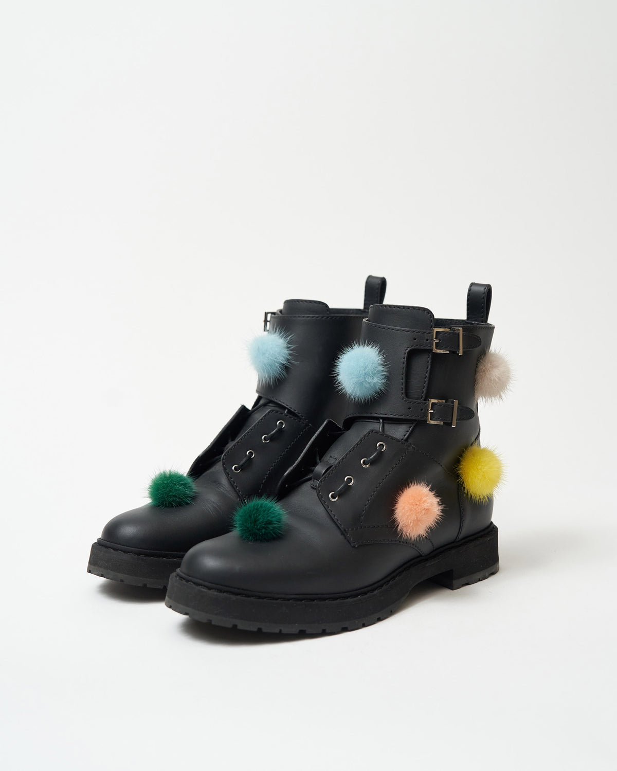 Women Fendi boots