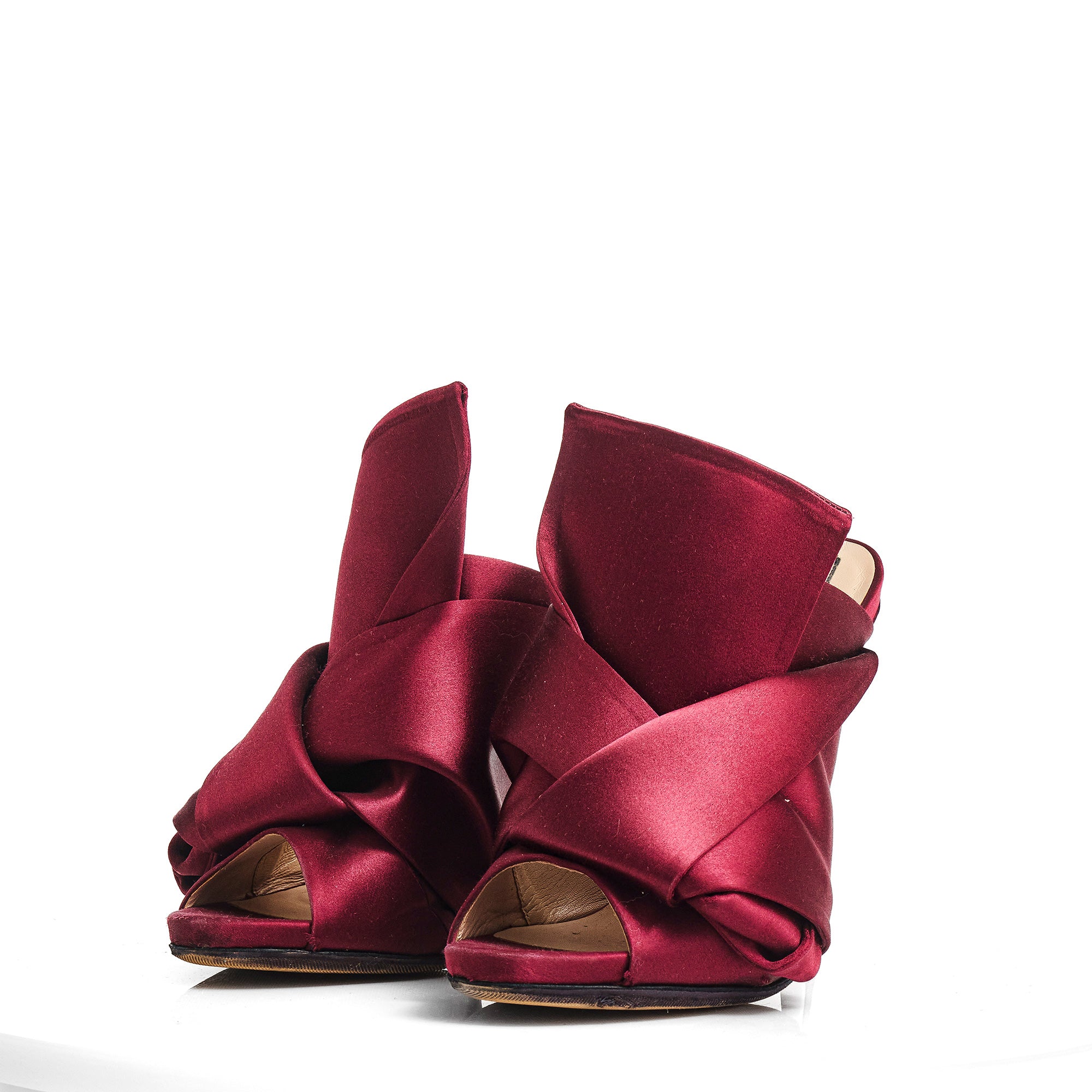 N21 satin knot sandals